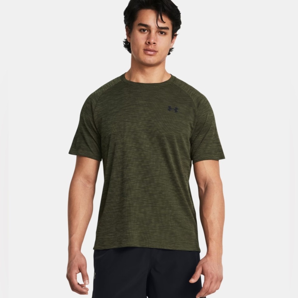 Under Armor Men’s Tech Tee, Textured, Short Sleeve, Size Small, Green